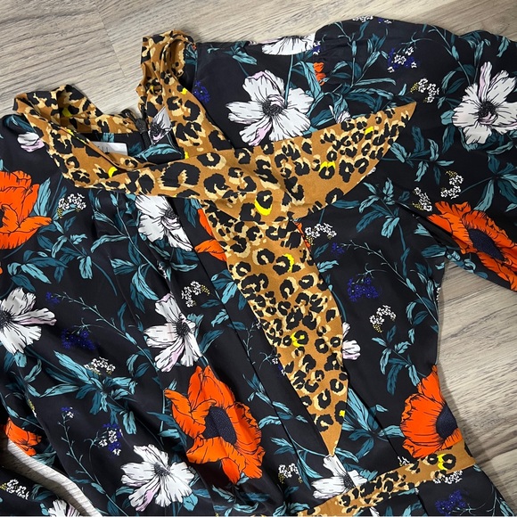 HUNTER BELL Floral Midi Dress - Black, Red, White, Blue - Picture 5 of 6